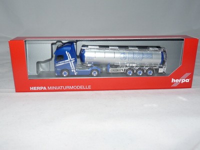 Herpa 084451 LKW-Fahrgestell Volvo FH 3-achs 7,45m Neu 1 Stück
