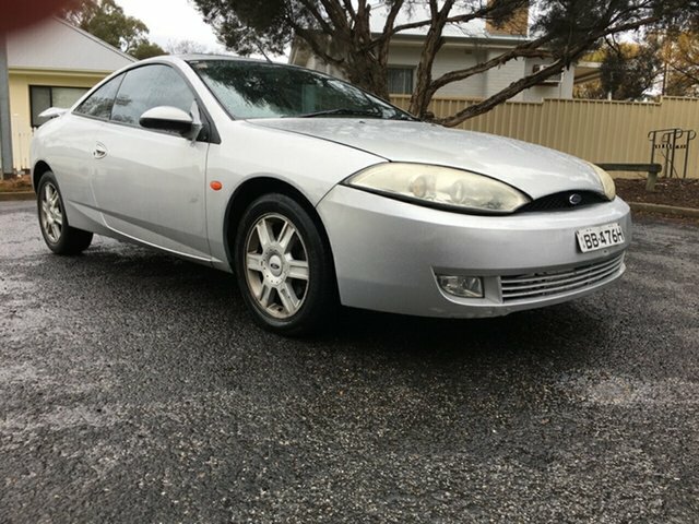 Ford cougar 2000