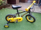 Boys 12inch stinger bike with stabilisers