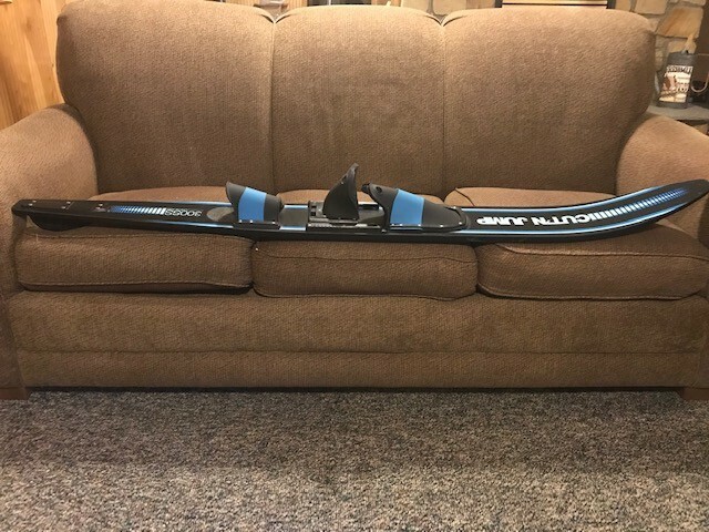 Cut-N-Jump 300 SS Slalom Waterski 68