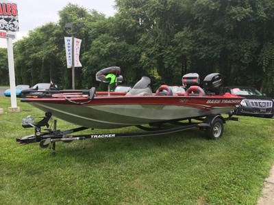 2013 Tracker PT 175 TXW Bass Proteam 175 - NO RESERVE