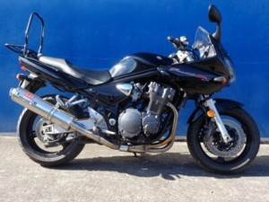 Suzuki gsf1200s bandit
