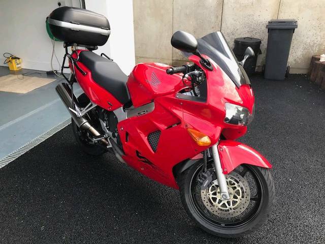 Honda vfr 800 2001