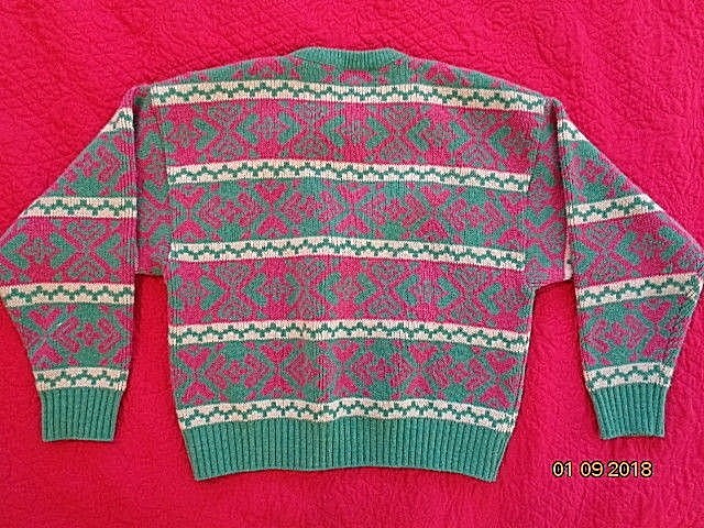 Vintage Acrylic/Wool Blend Sweater by THE ASPEN LID  Size MEDIUM