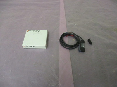 Keyence FS-V21R, Sensor, Optical Amplifier, 410523
