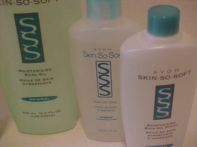 Avon Skin So Soft ORIGINAL Bath Oil - 2 X 16 oz plus 2X 5oz Spray Brand NEW Seal