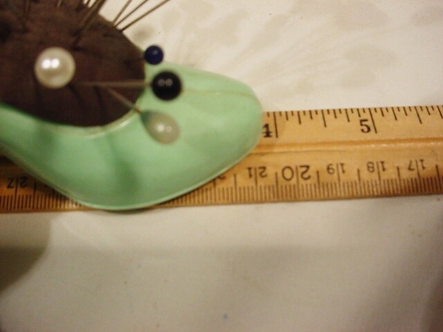 Vtg Green Celluloid High Heel Shoe Sewing Pin Cushion w Pins 4