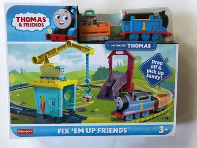 Thomas & Friends Fix 'em Up Friends Train and Track Set with Motorized Thomas 