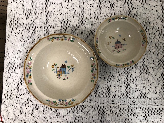 International China Heartland 9 inch Vegetable Serving Bowl & 6.75 Inch Cereal