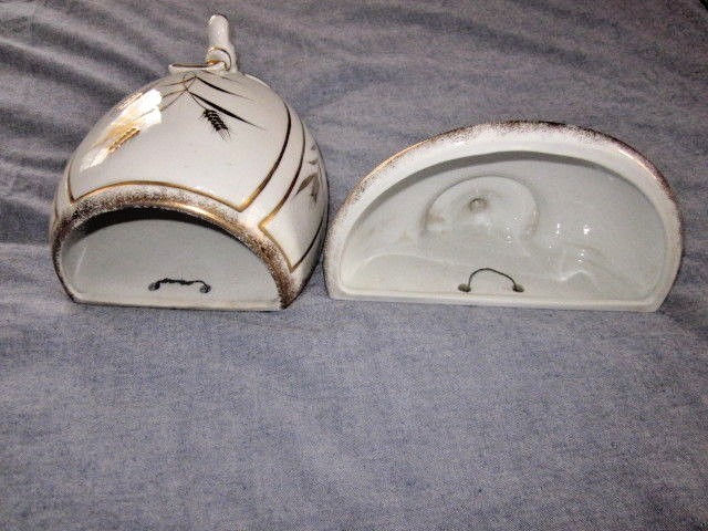 LEFTON WALL POCKET PLANTER GOLDEN WHEAT 22 KT TRIMMED HAND PAINTED