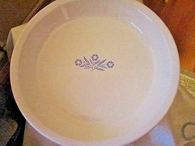 Vintage  Mid-Century Corning Ware CORNFLOWER PIE PLATE  9 Inch Bake Ware