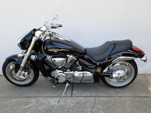 Suzuki vzr1800 boulevard