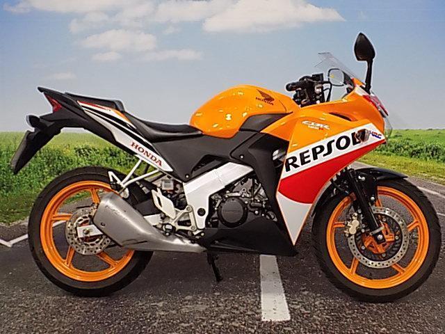 Honda CBR 125 Repsol Replica 2015 ** 1696 miles! | in ...