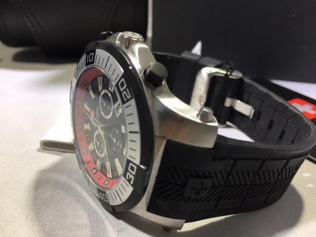 Pre-owned Swiss Military Calibre Men's Hawk Chrono Black Dial / Red Inner Bezel Watch