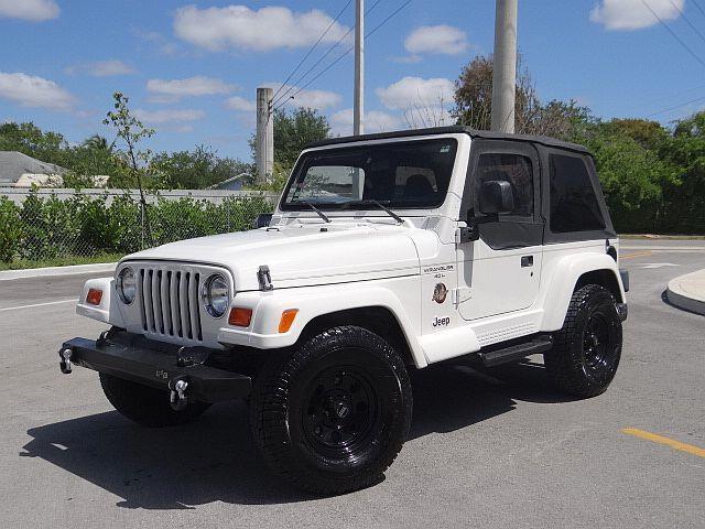 1999 Jeep Wrangler SAHARA TJ Automatic 4x4 4.0L 6 Cylinder LOW MILES