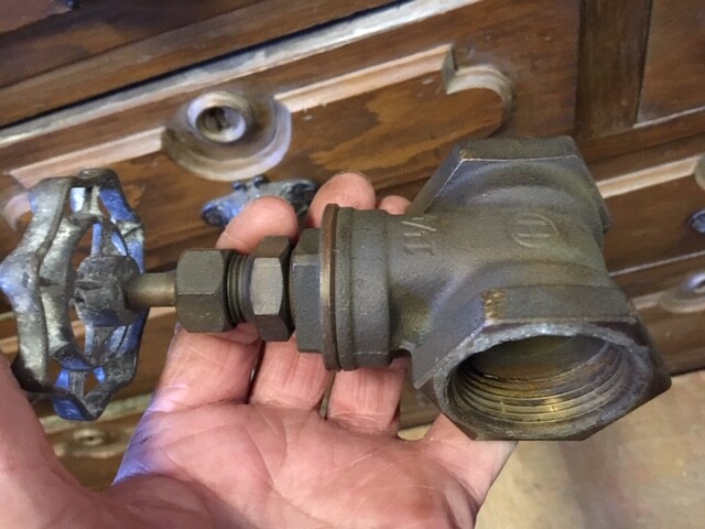 Vtg Brass Long Neck Gate Valve 1 1/4