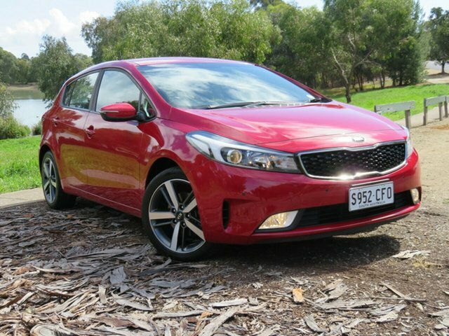 Kia cerato red