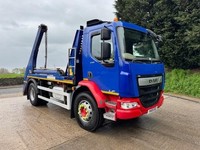 2018 18 DAF LF 230 Euro 6 Hyva extending arm skip loader