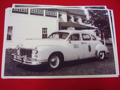 TAXI様リクエスト品 1950 CHECKER TAXI CAB 11 X 17 PHOTO PICTURE | eBay