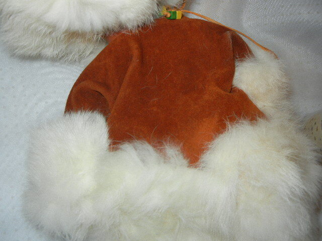 VINTAGE ESKIMO INUIT DOLL FUR LEATHER SLEEPING EYES 14