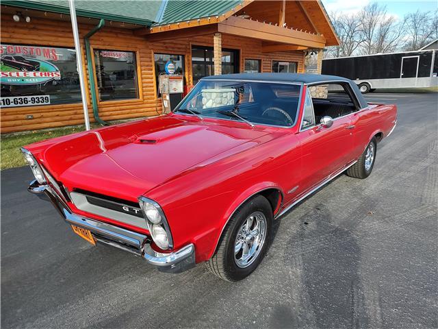 Owner 1965 Pontiac GTO LeMans