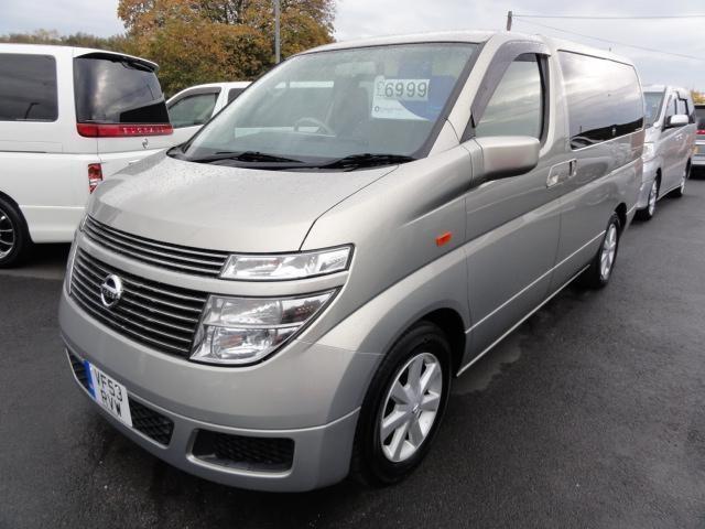 Nissan elgrand 2003