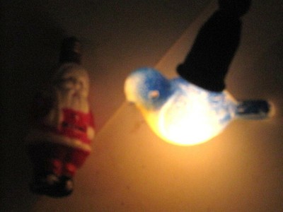 Vintage C6 C- 6 Bird Ceramic Christmas Light Works + Santa Bulb.