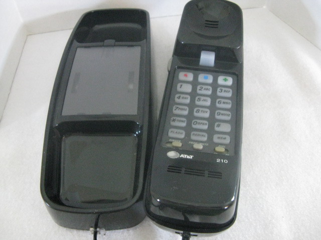 AT&T Trimline 210 1.9 GHz Single Line Corded Phone