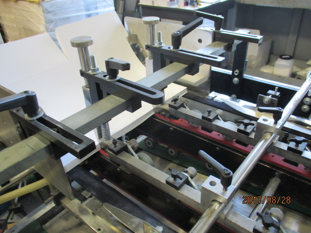 Folder gluer for Presentation  Folder by Universal Made in U.S.A.