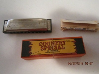 harmonica music instrument