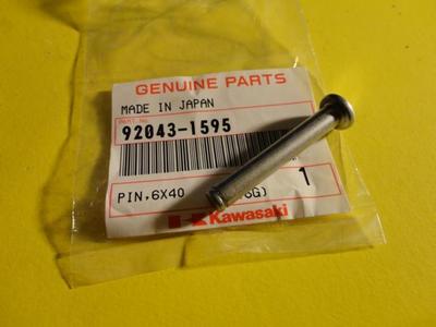 NOS OEM FACTORY KAWASAKI ZX600 ZX1200 ZX900 ZX1100 PIN 92043