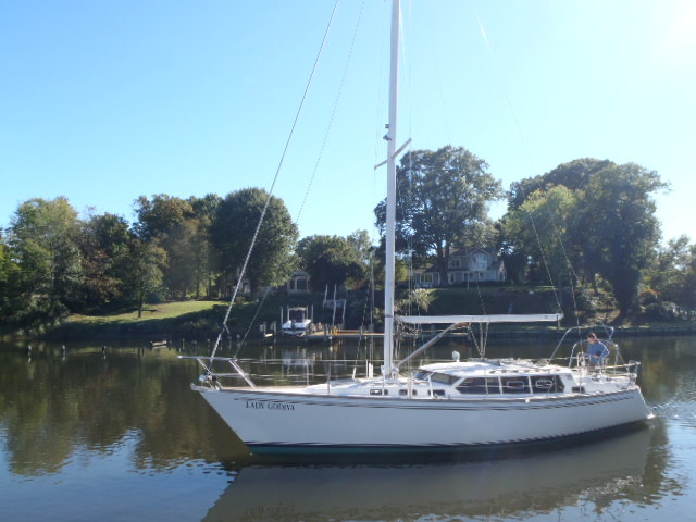 SABRE 40 CUSTOM FACTORY SPECIAL ORDER YANMAR DIESEL NEW SAILS