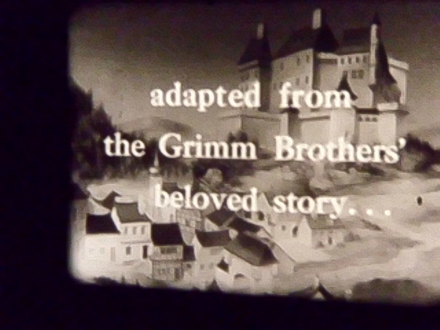 MARIONETTE  RAPUNZEL 16MM ENGLISH ANIMATIONS WONDERFUL RARE B&W IN ENGLISH