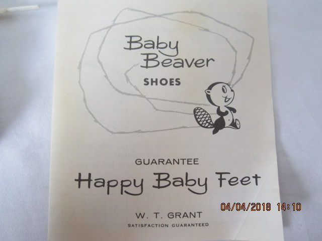 Vintage! Baby Beaver Infant Leather Shoes with Bells