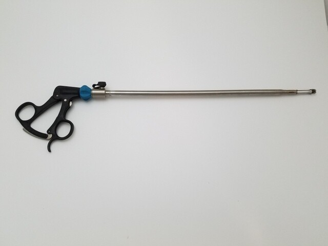 R.Wolf 8393.0002 handle with 8395.2147 sheath insert