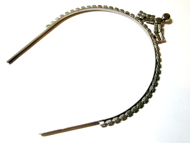 HAIR HEAD BAND TIARA STYLE RHINESTONE HEADBAND VINTAGE SILVER TONE PRONG SET