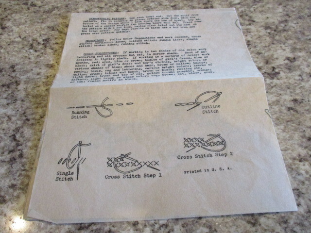 Vintage Alice Brooks Tranfer Pattern Embroidery Days of the Week #5732