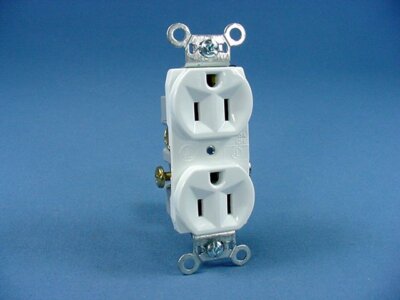 Pass & Seymour White COMMERCIAL GRADE Receptacle Outlet Duplex 15A 125V CR15-W