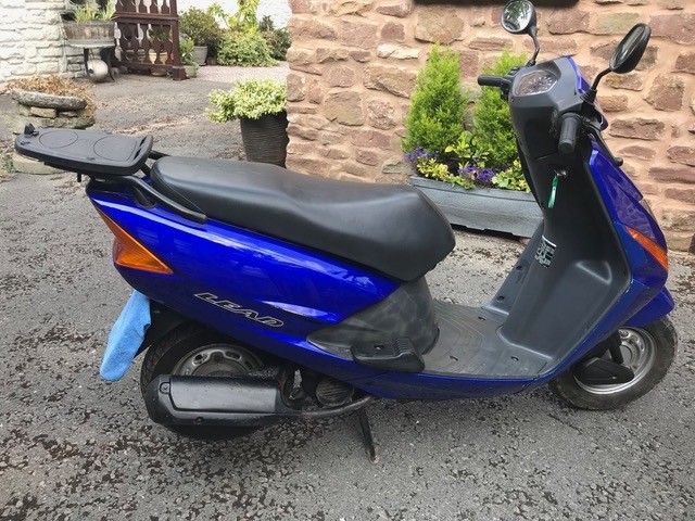 Honda scv 100