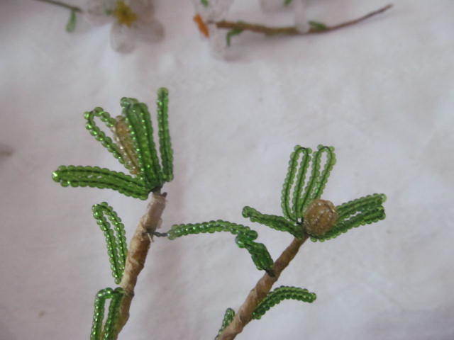 Cottage Chic~Lot of 9 Vintage Handmade French Beaded Flowers~White Daisies w/Bud