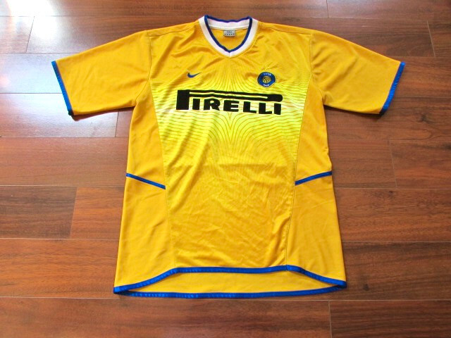 NIKE PIRELLI INTER サッカーウェア Tシャツ Inter Milan Football Shirt Nike Size S Pirelli, Number 77