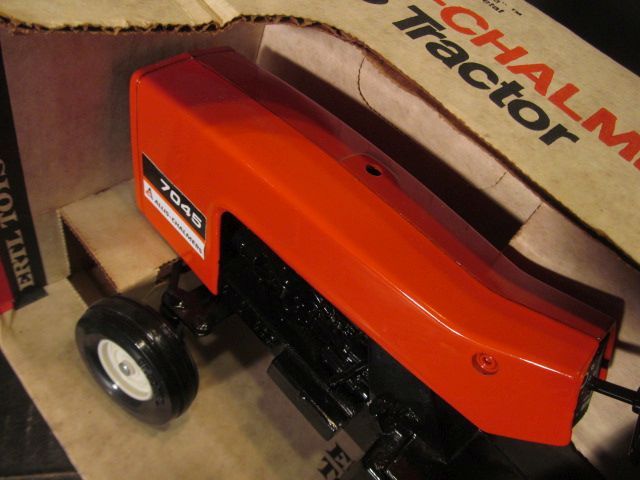 Ertl Toys Allis Chalmers 7045 Tractor 1/16 Diecast #1209 Blueprint Replica