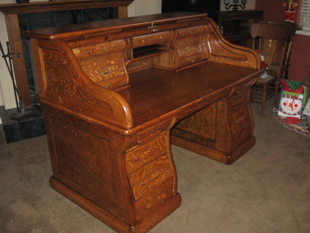 Antique Roll Top Desk