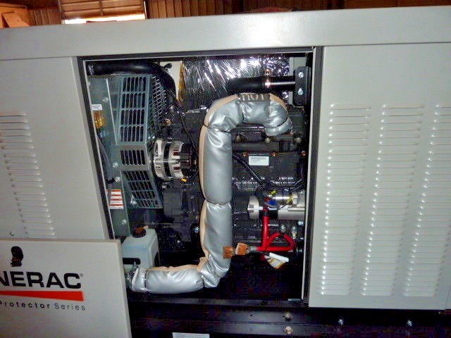 GENERAC Protector Series 20kW Diesel Power Standby Generator 1 Phase 120v 240v