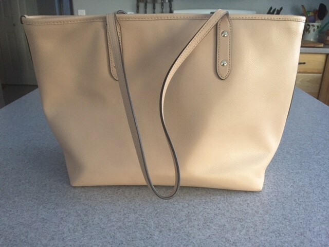 preowned Coach beige cross grain leather tote in Coach  purses and handbags