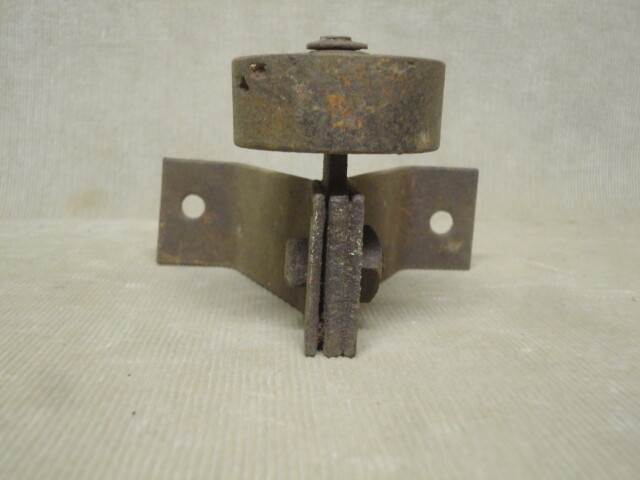 Early Rolling Barn Door Bottom Roller Guide for Door on Hanger Track Pocket Door