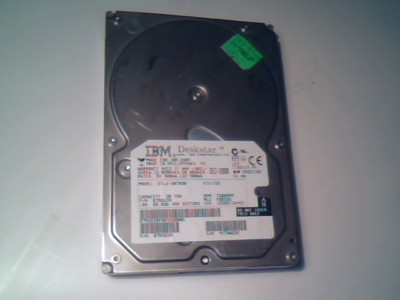 IBM dtla-307030?( 07?N5639?)ハードドライブ Amazon | IBM DTLA-307030 (07N5639) ハードドライブ | IBM
