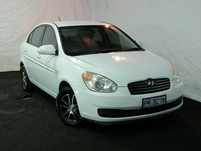 Hyundai noble white