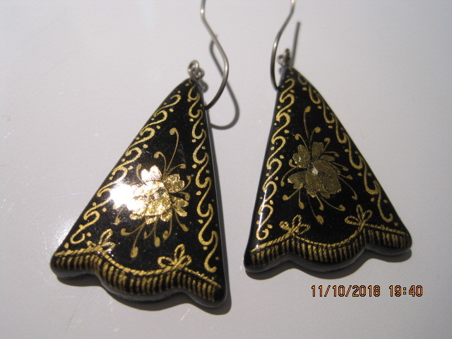 Floral Butterfly Brooch & Earrings Hand Painted Gold on Black Lacquer GUANMBIZUH