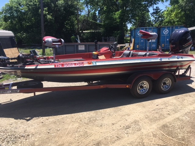 1988 Stratos 201 Pro Hull made with Kevlar ,2012 Yamaha 225 SHO 4 Stroke